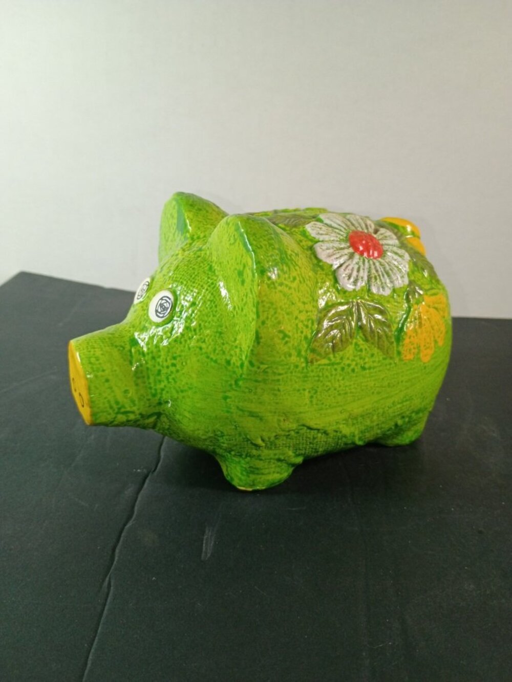 Vintage Ardco Chalkware 70s Green Daisy Flower Power Pig Piggy Coin Bank
